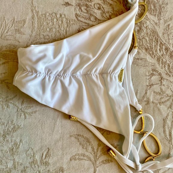 Beach Bunny Swim Bottoms with new with tags - Picture 3 of 3